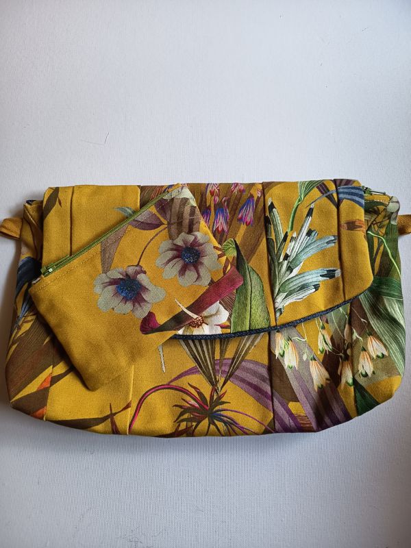 pochette Esquel